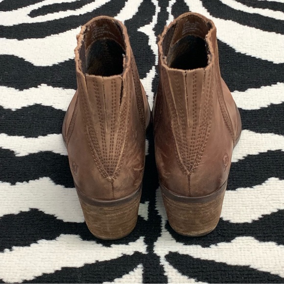 BORN SACRAMENTO Stacked Heel Leather Bootie Size 7.5 - Picture 7 of 13